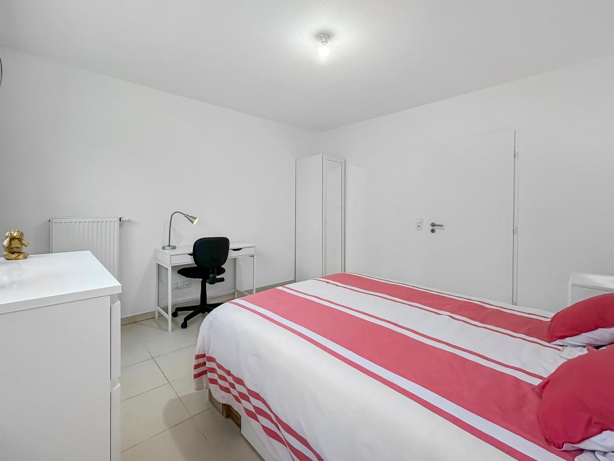 Vivez Lunel-clim-wifi Fibre-parking Prive-patio T2 * Lunel (Herault)